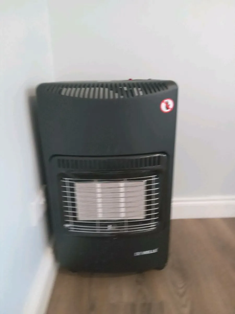 Gas heater - Image 1