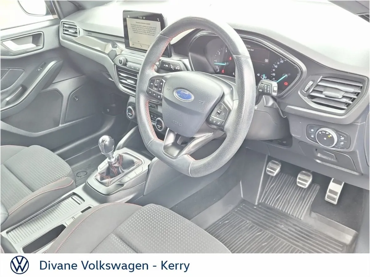 Ford Focus ST Line 1.5 Diesel 120 BHP - Image 4