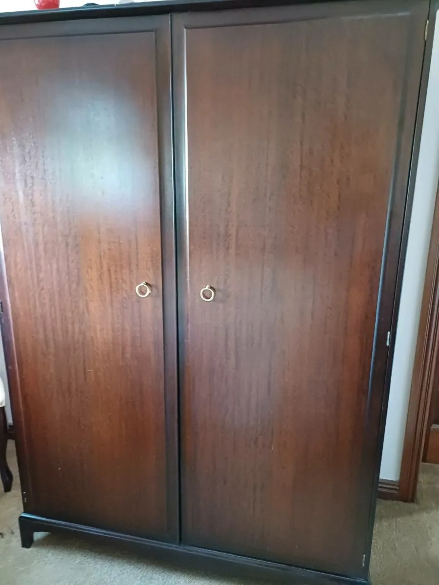 Stag furniture - Image 1