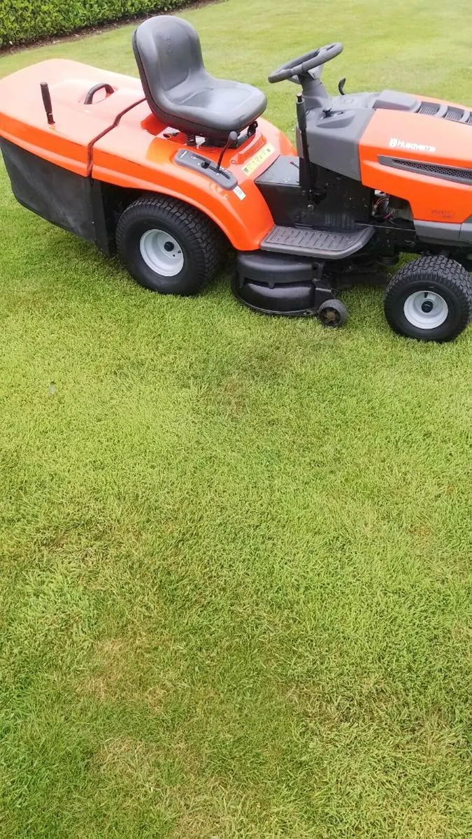 Husqvarna mower - Image 1
