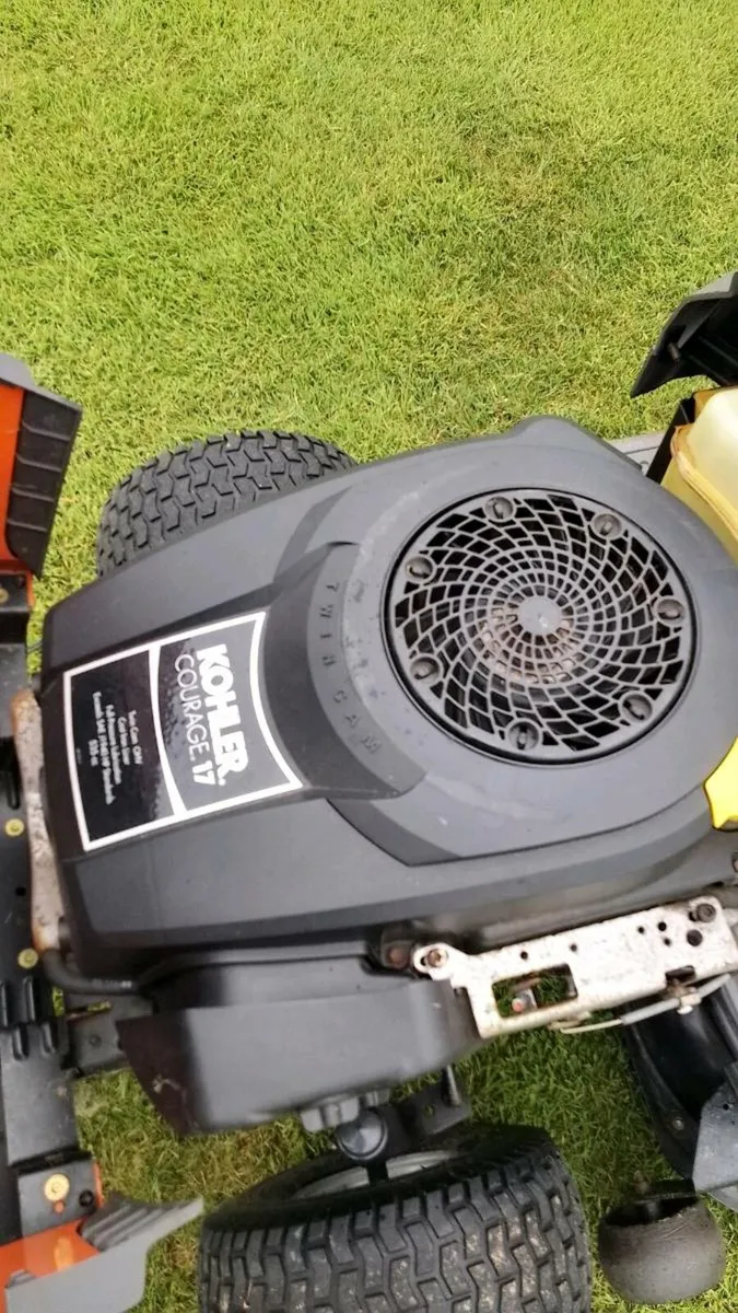 Husqvarna mower - Image 4