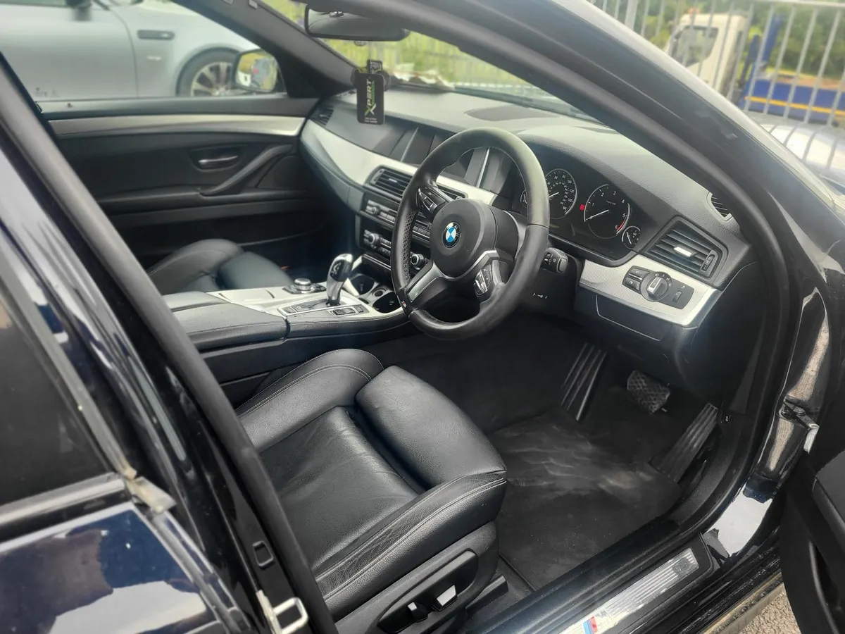 BMW 5-Series 2015 - Image 3