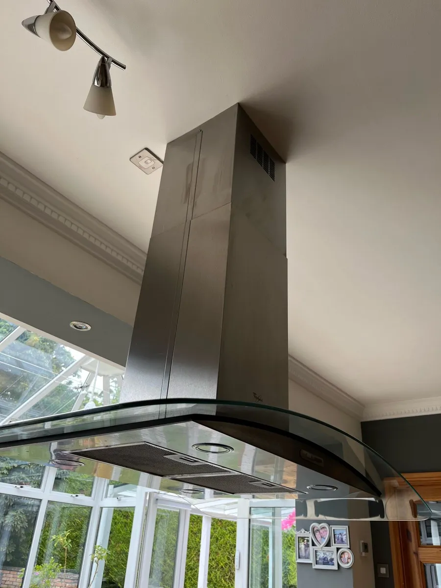 Island cooker extractor fan. - Image 2