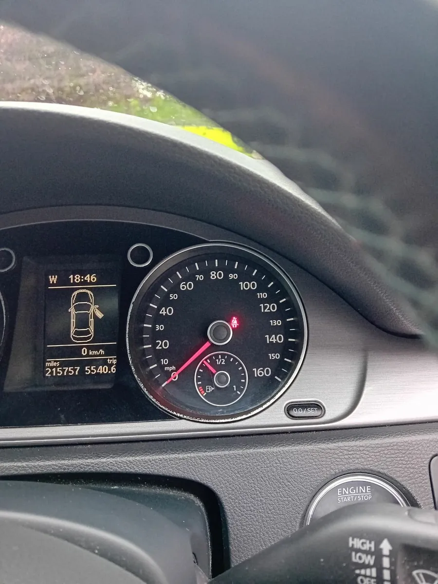 Volkswagen Passat 2011 - Image 1