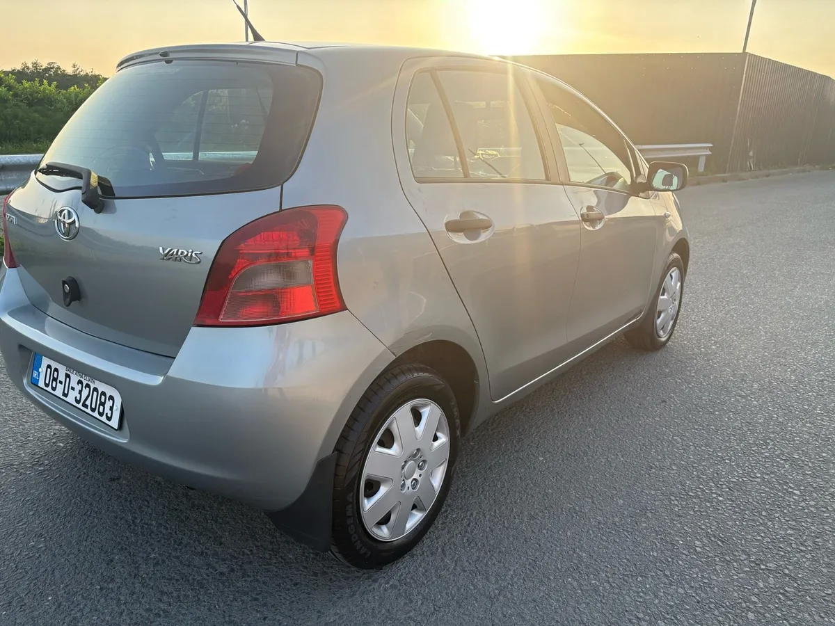 2008 Toyota Yaris Manual - Image 3