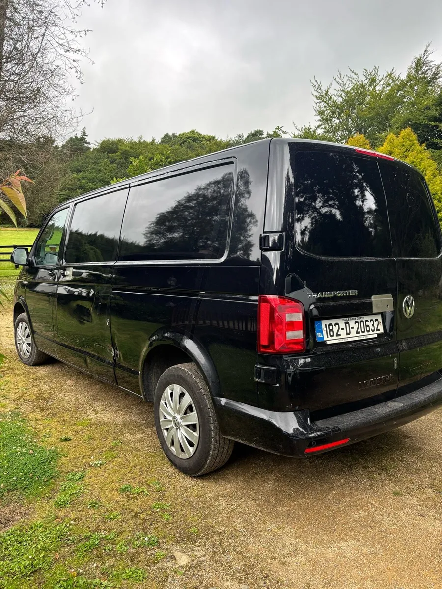 Volkswagen Transporter LWB - Image 3
