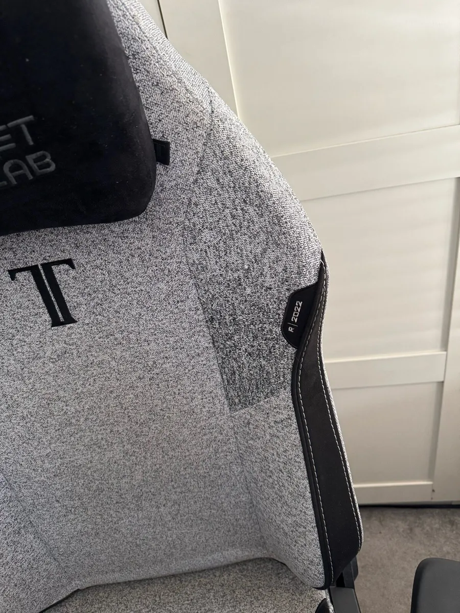 Secretlab Titan Evo Gaming Chair - Image 4