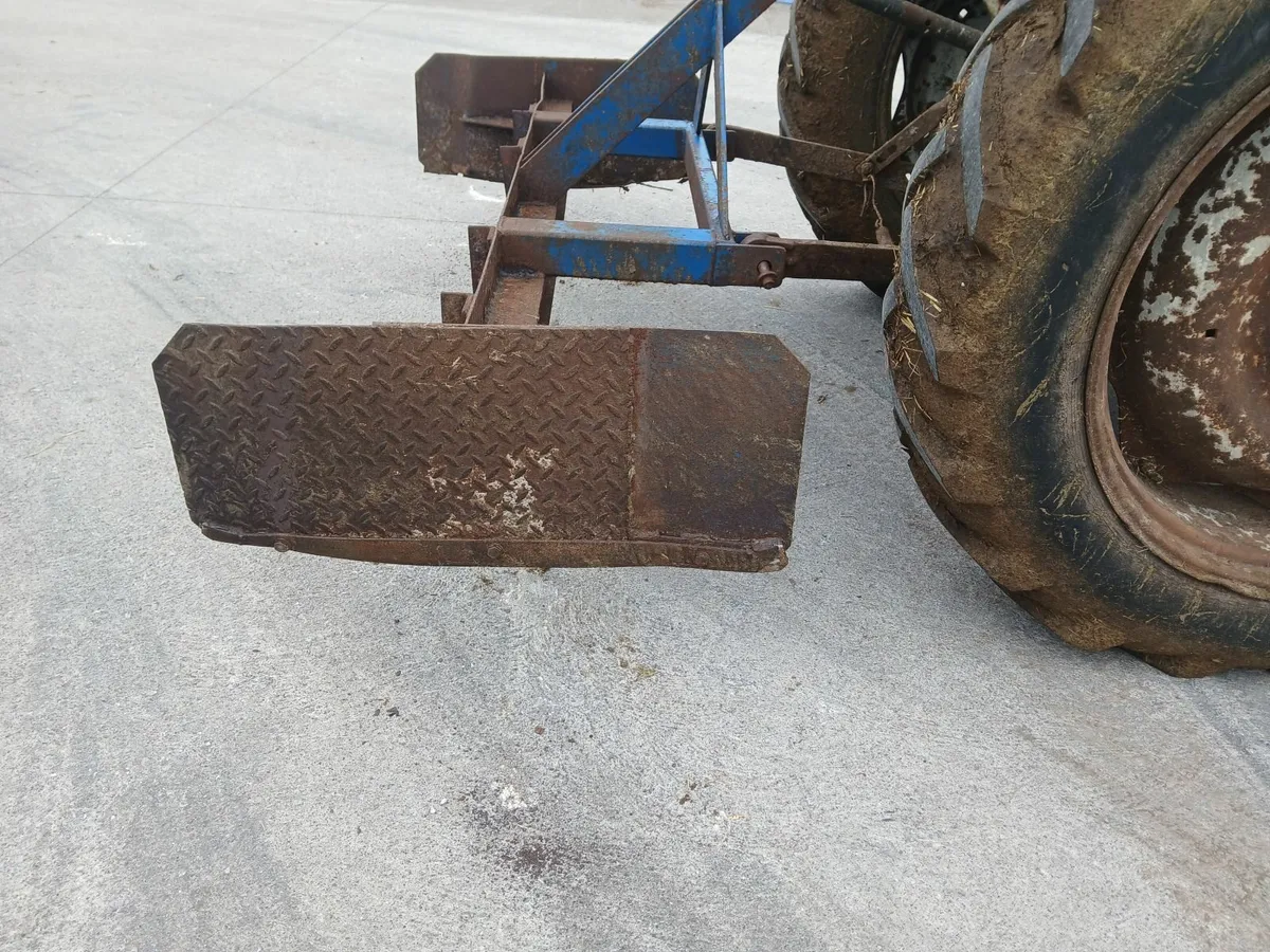 Tractor Scraper - Image 4
