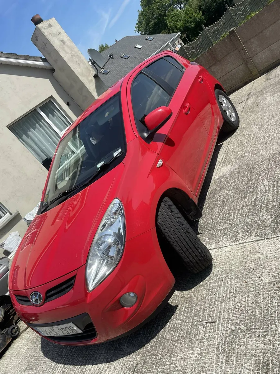 Hyundai i20 - Image 2