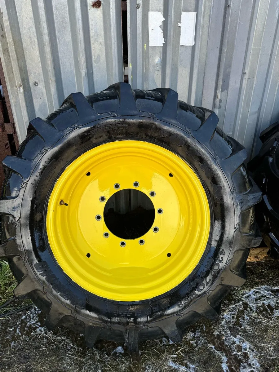 Tractor rims and tyres - Image 2