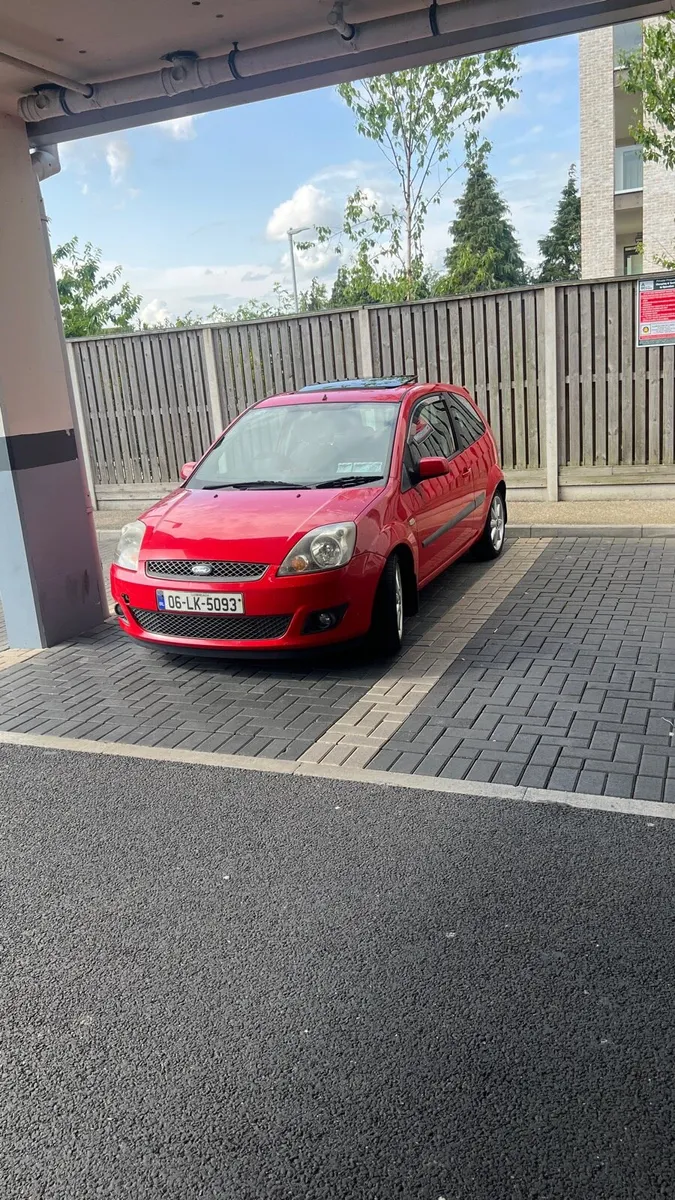 Ford fiesta - Image 3