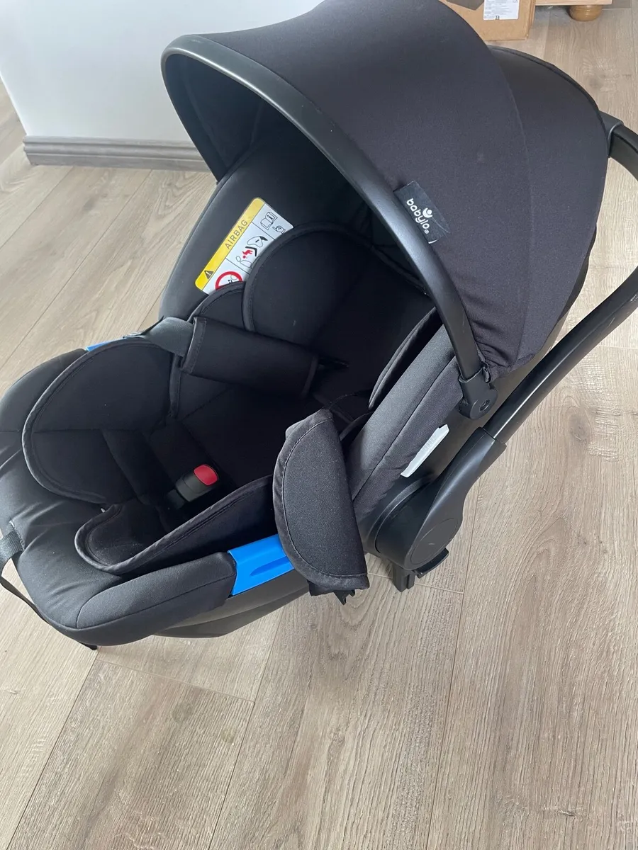 Babylo car seat - Image 1