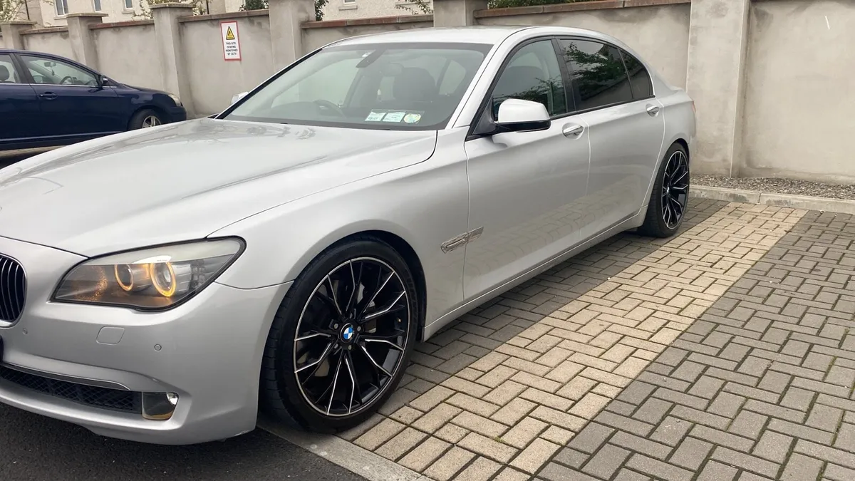 BMW 730Ld - Image 4