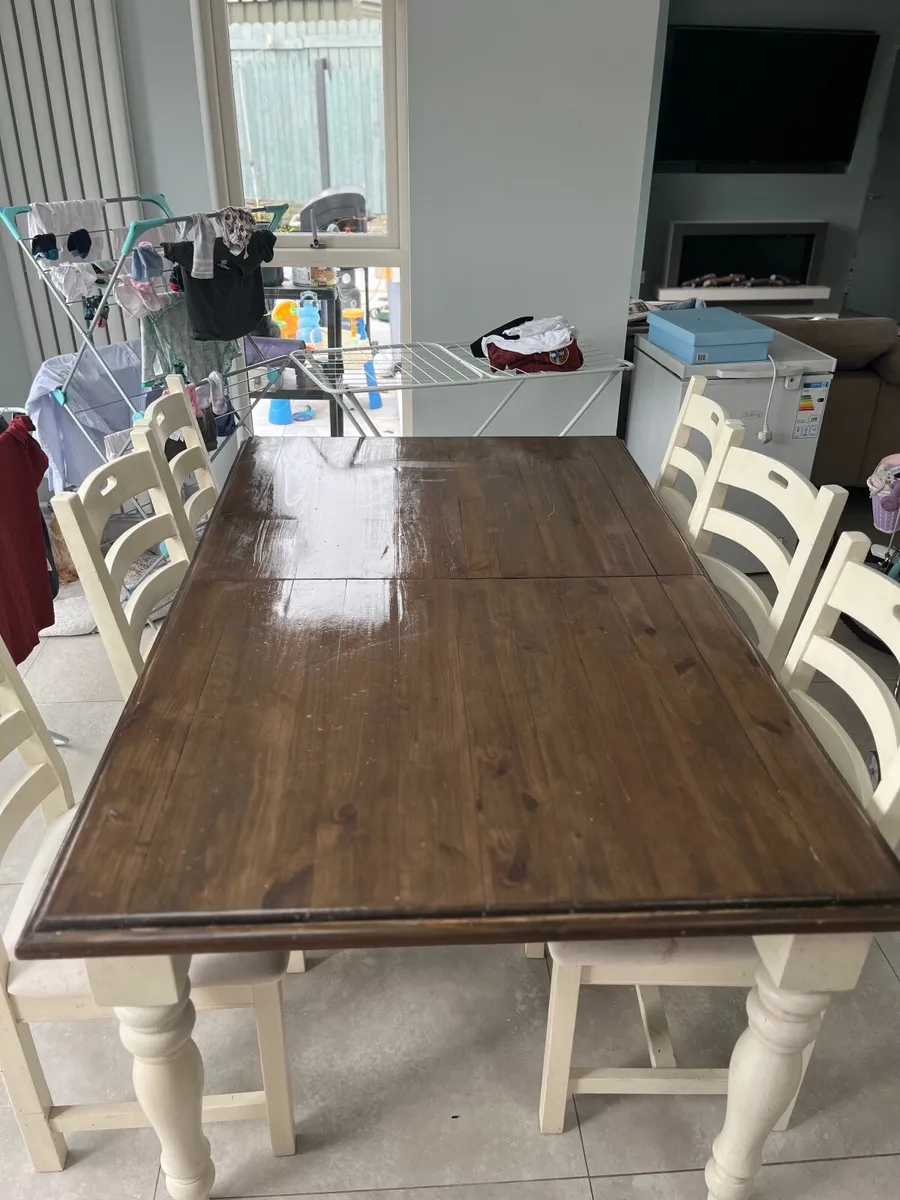 Dining table and chairs - Image 2
