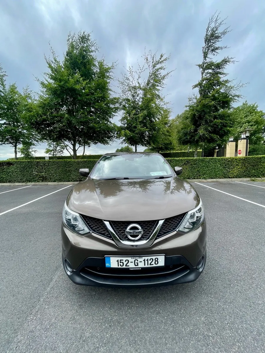 Nissan Qashqai Automatic - Image 2