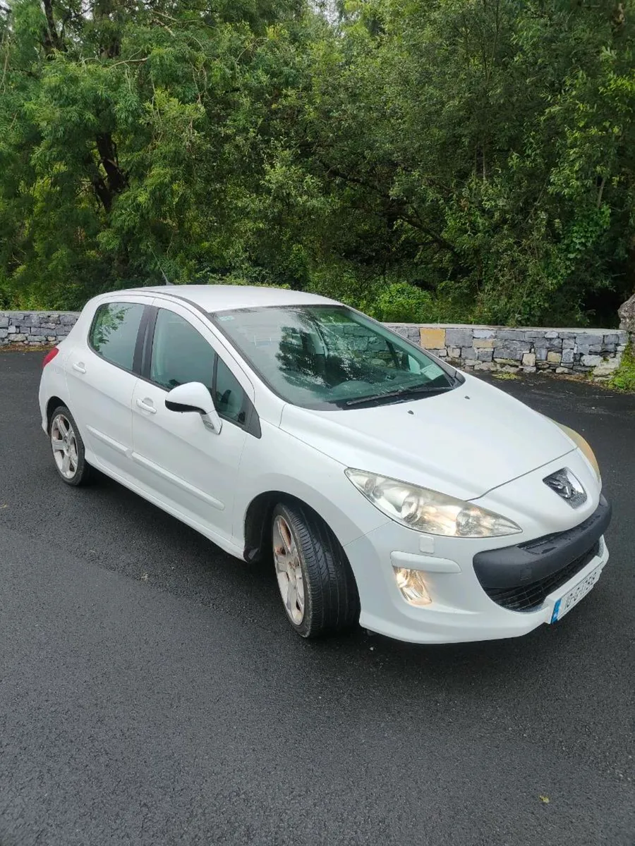 Peugeot 308 - Image 3