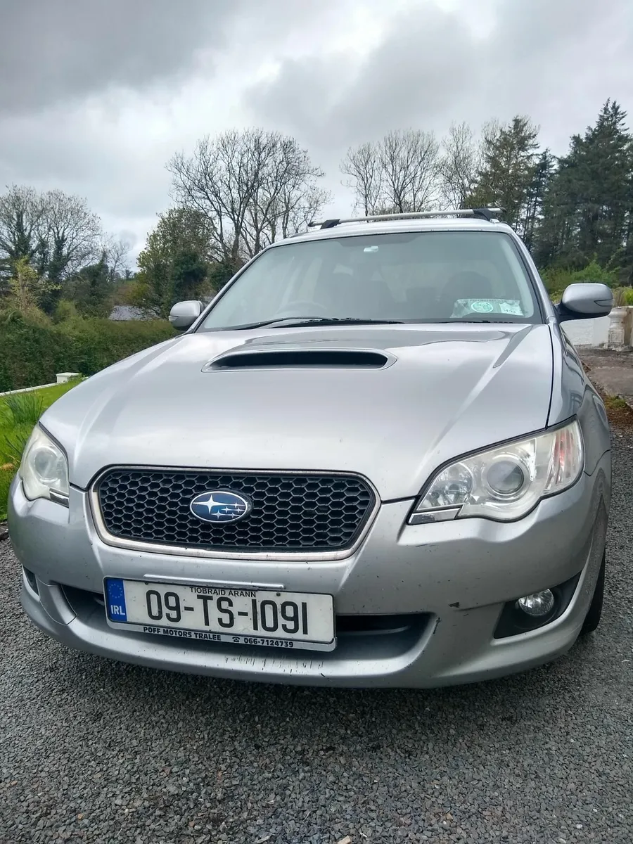 Subaru Legacy estate 2.0D - driving, needs work - Image 1
