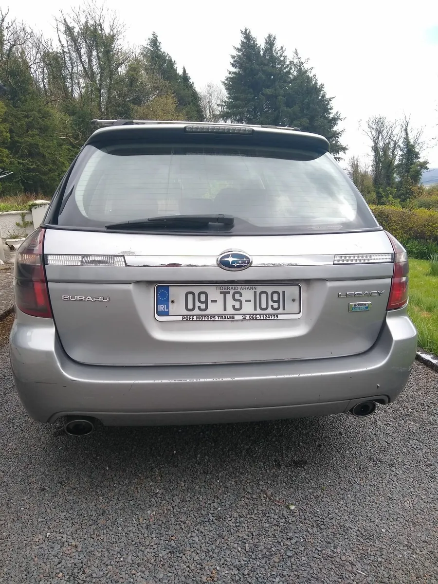Subaru Legacy estate 2.0D - driving, needs work - Image 2