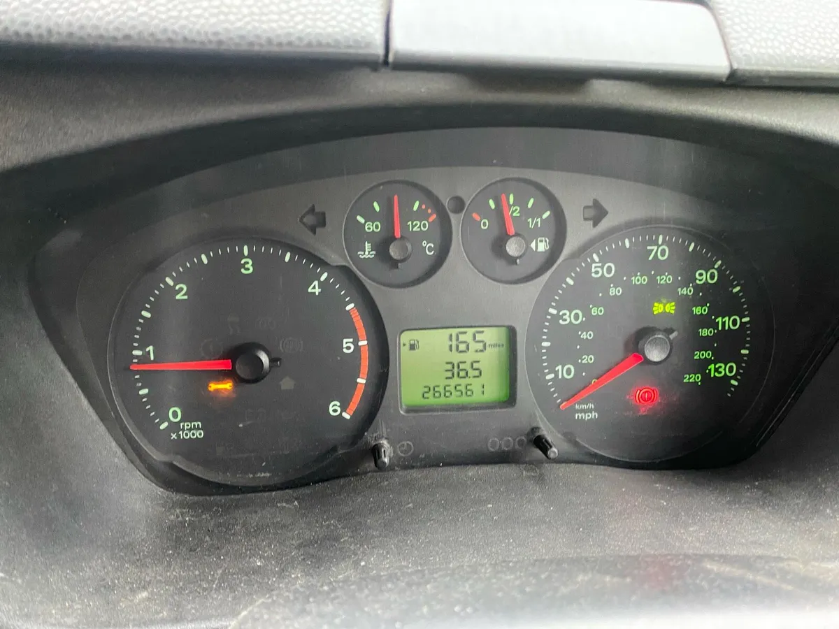 2009 ford transit - Image 3
