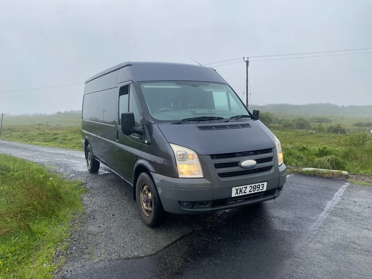 2009 ford transit - Image 1