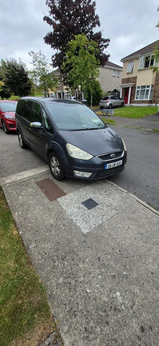 Ford Galaxy 2008 - Image 1