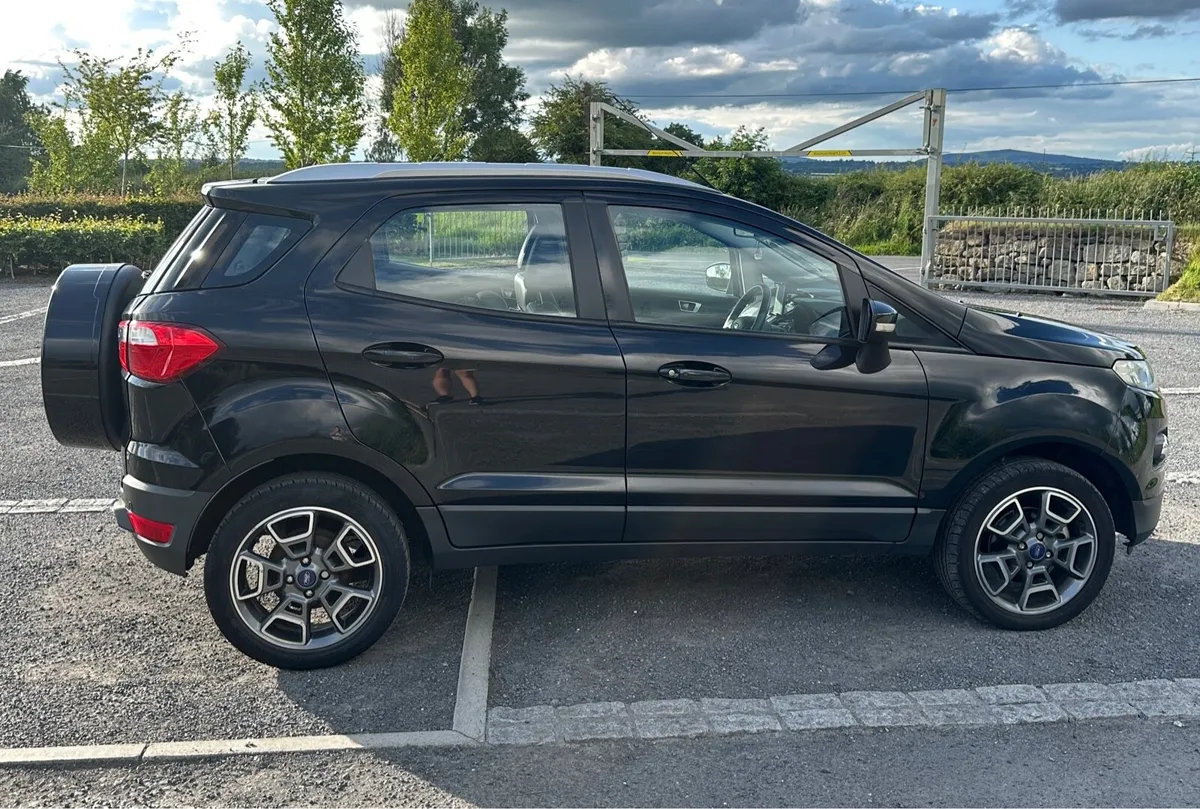 Ford Ecosport 1.5 TDCI Titanium X Pack 90PS - Image 3