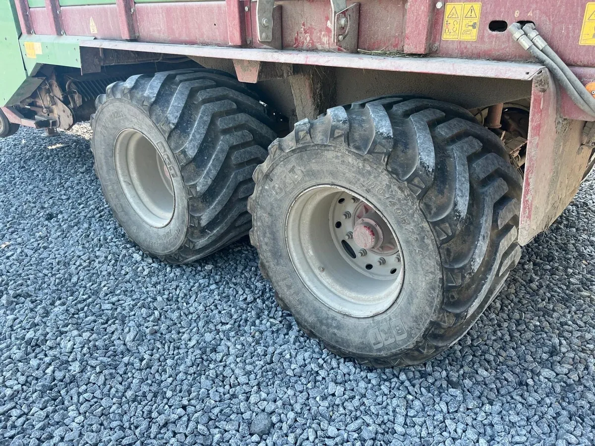 Wagon - Image 4