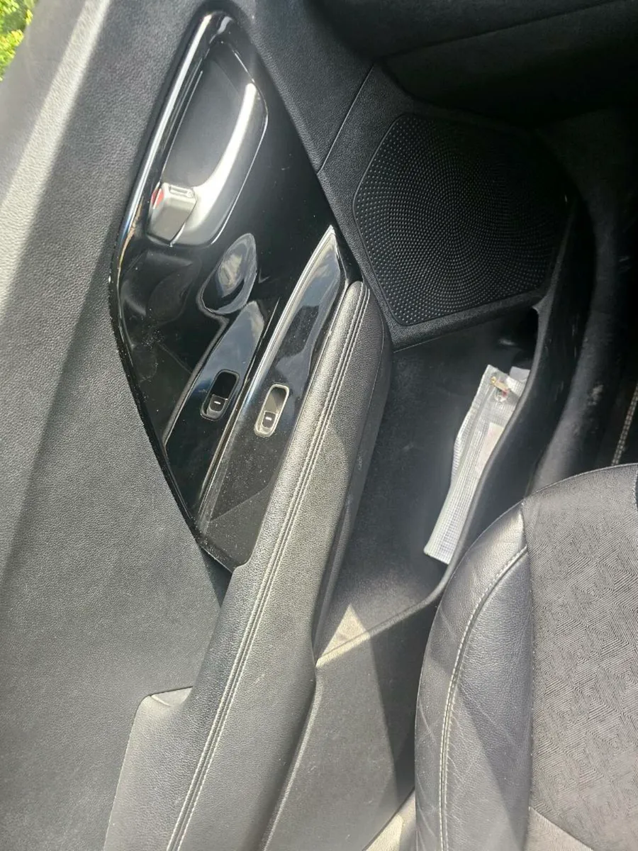 Kia Niro 2019 Perol hybrid - Image 2