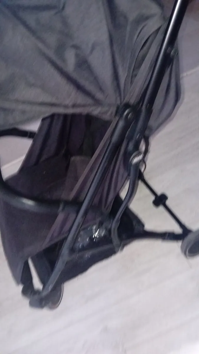 Chicco travel stroller - Image 1