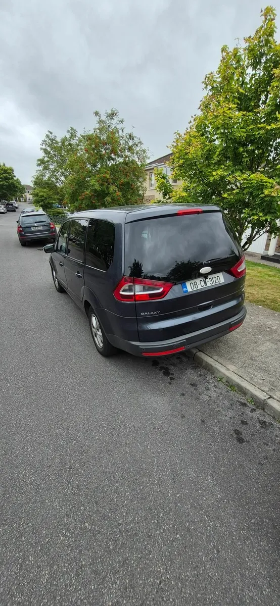 Ford Galaxy 2008 - Image 2