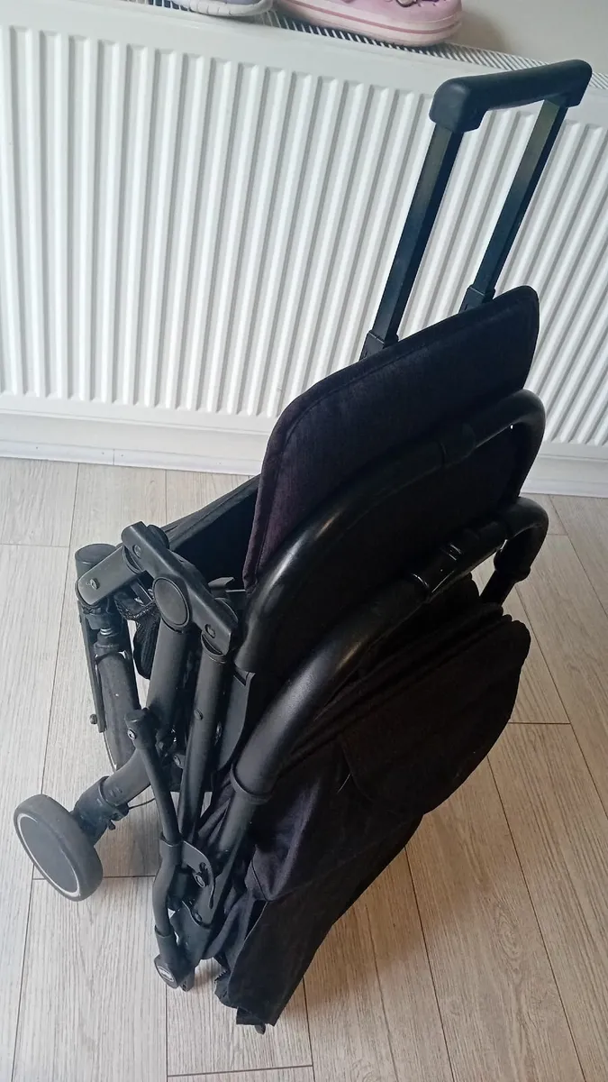 Chicco travel stroller - Image 3