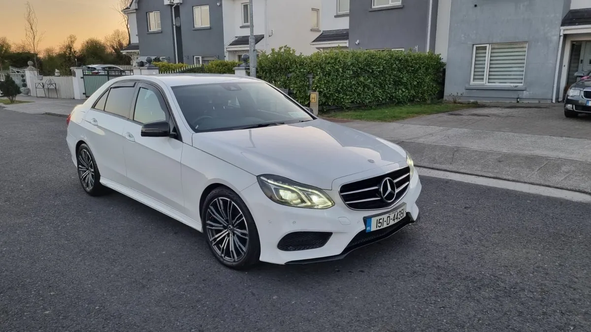 Mercedes-Benz E-Class 2015 - Image 4