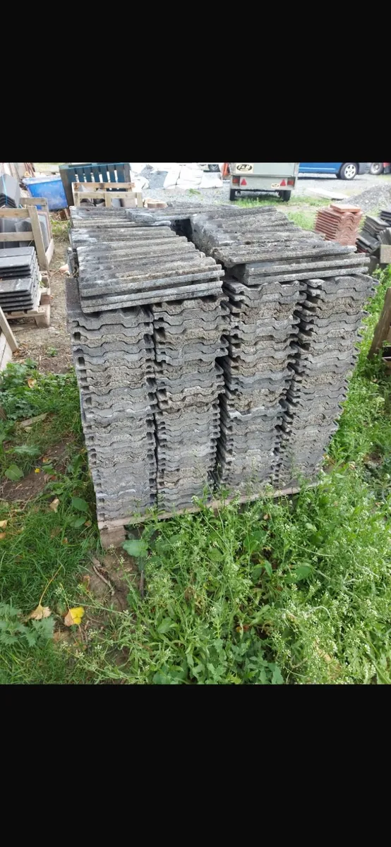 Roof tiles - Image 2