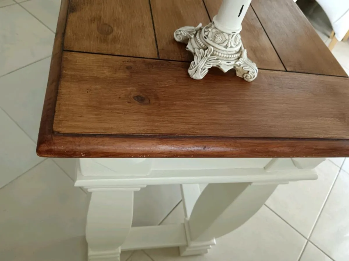 Console table - Image 2