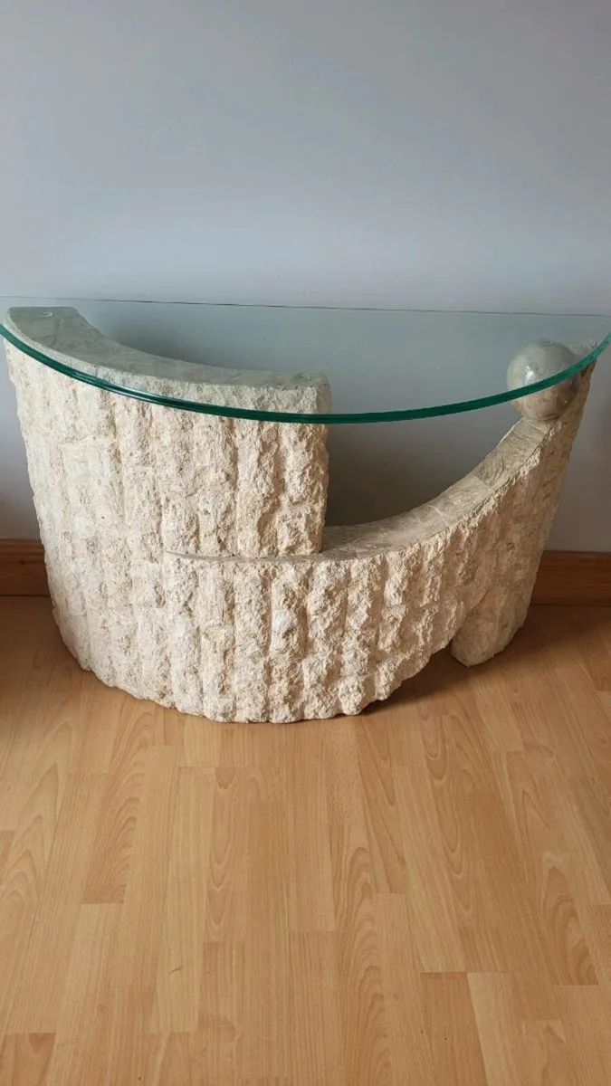 Console Table - Image 1