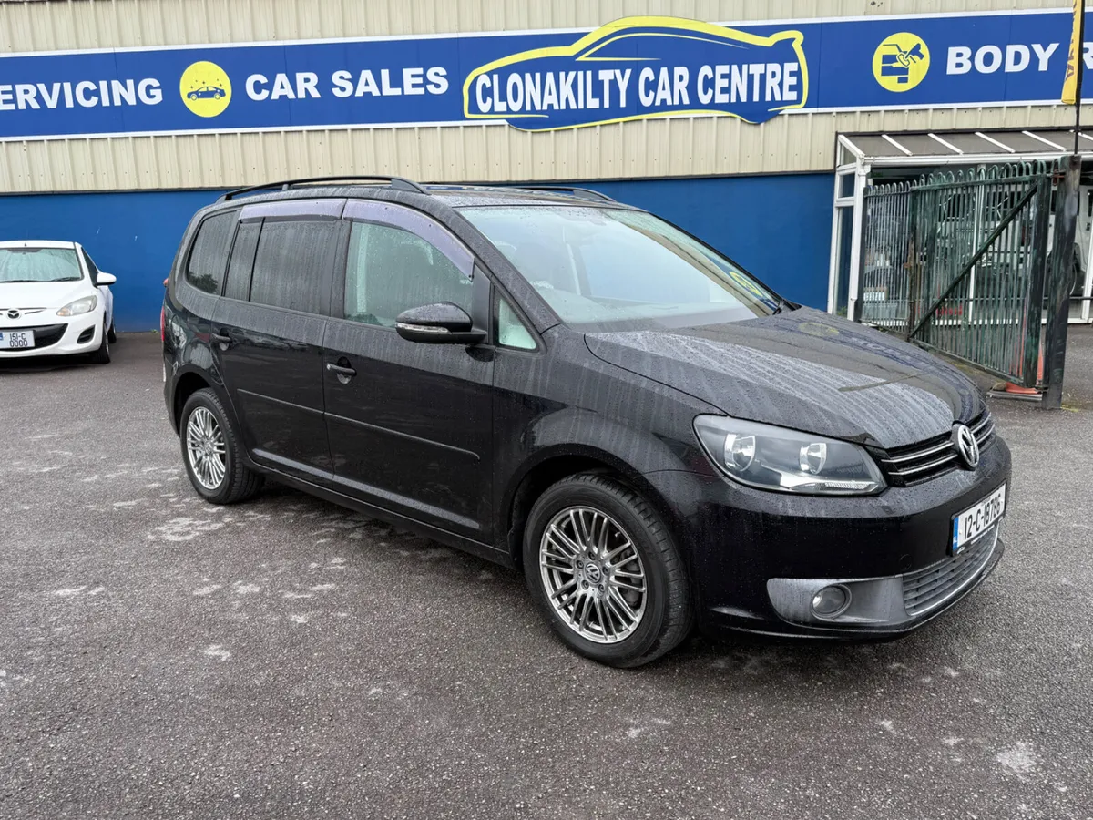 Low Mileage Vw Touran 7Seats 1.4Tsi Automatic - Image 4
