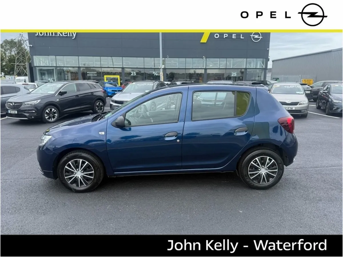 Dacia Sandero 1.0 Signature  39 Per Week - Image 3