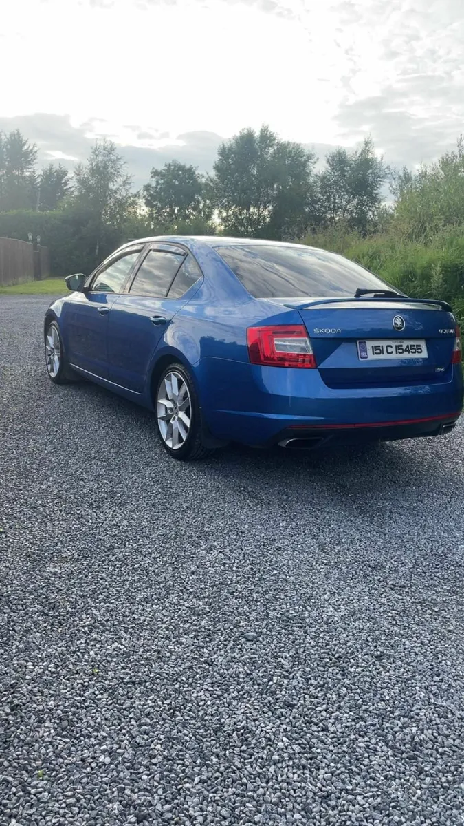 Skoda Octavia 2015 - Image 2