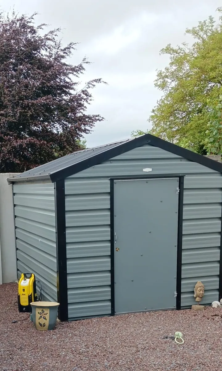 Adman garden shed - Image 1