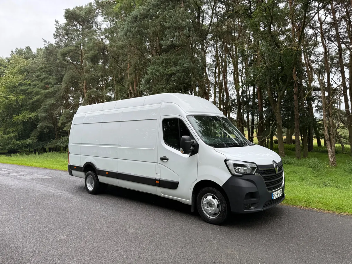 Renault Master 2024 LHL35TW - Image 1