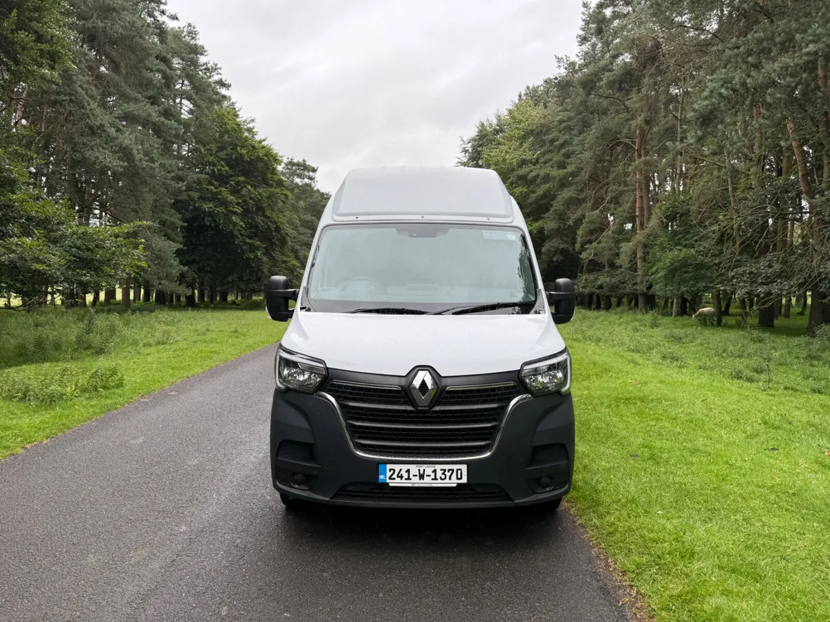Renault Master 2024 LHL35TW - Image 2