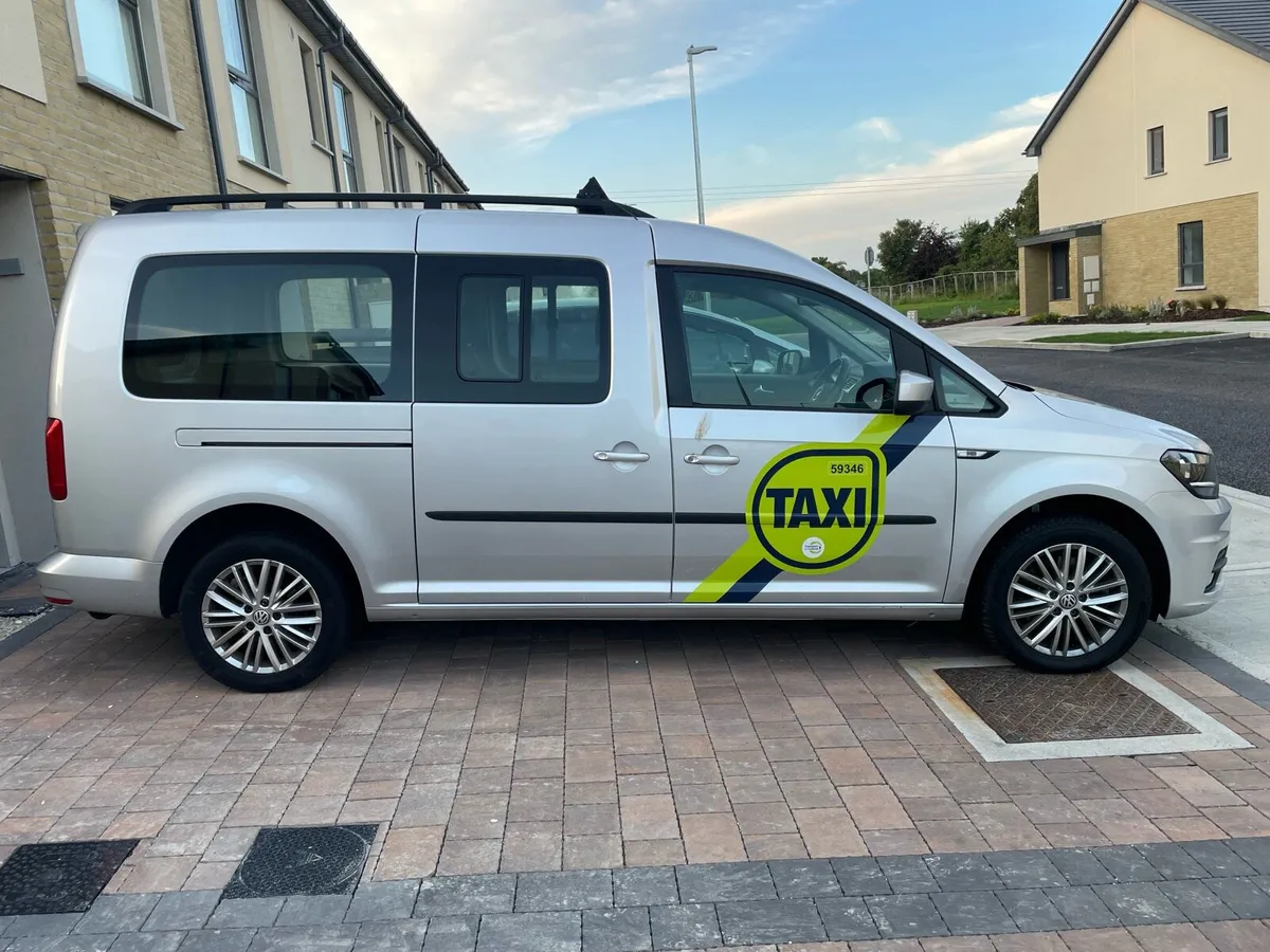Volkswagen Caddy Maxi Life - Image 3