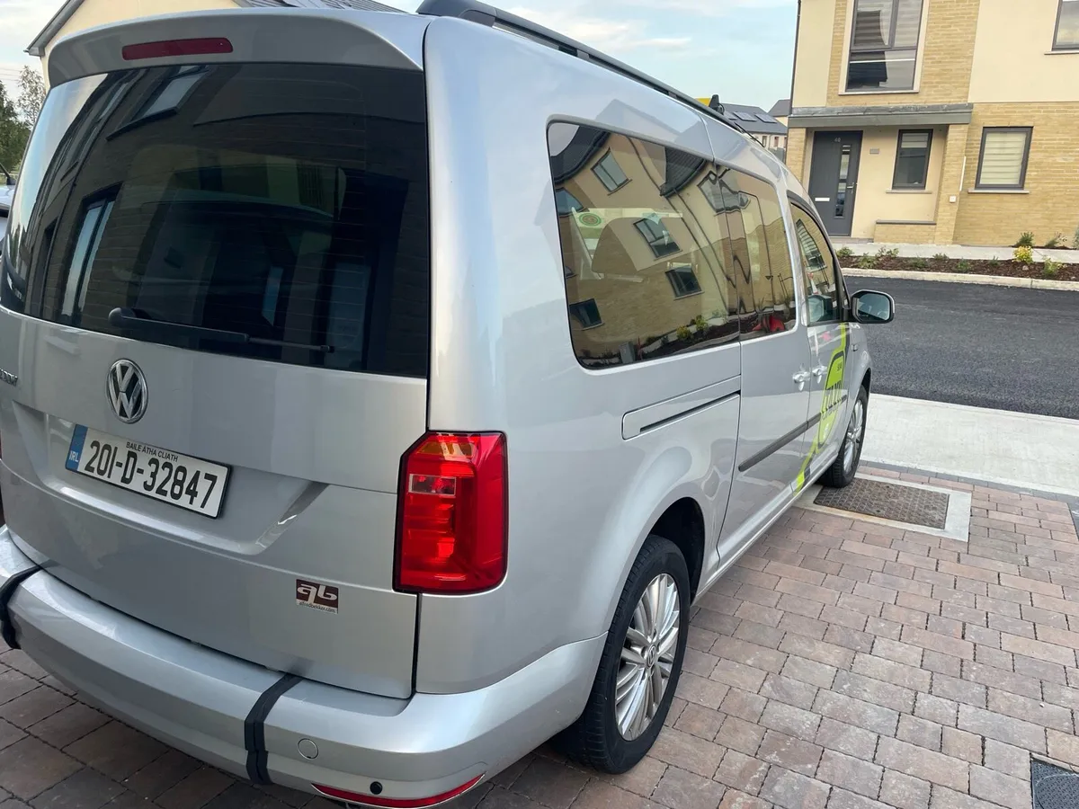 Volkswagen Caddy Maxi Life - Image 4