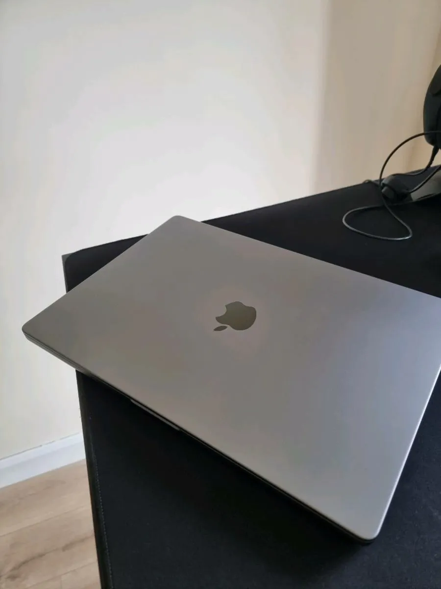 MacBook Pro - Image 1