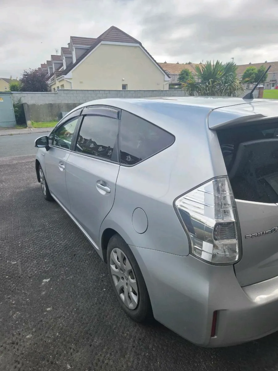 Car - Image 3