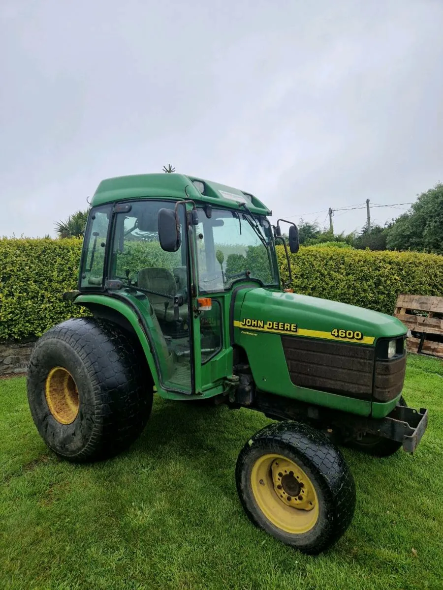 John Deere 4600 Compact tractor. - Image 3