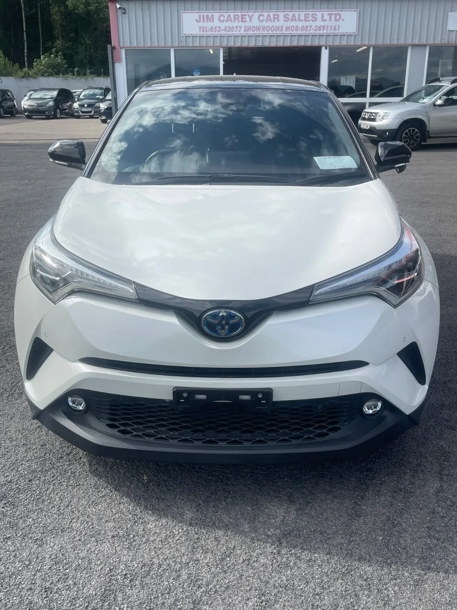Toyota CH-R 2019-1 - Image 2