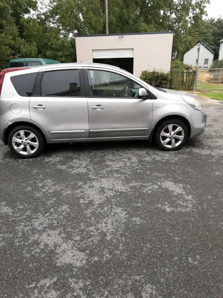 Car - Image 2