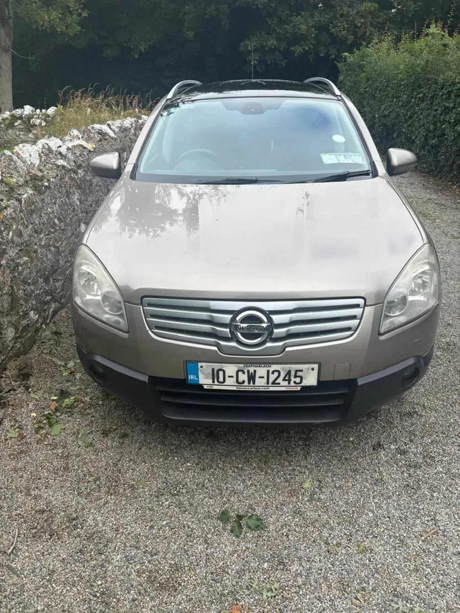 Nissan Qashqai+2 2010 - Image 2