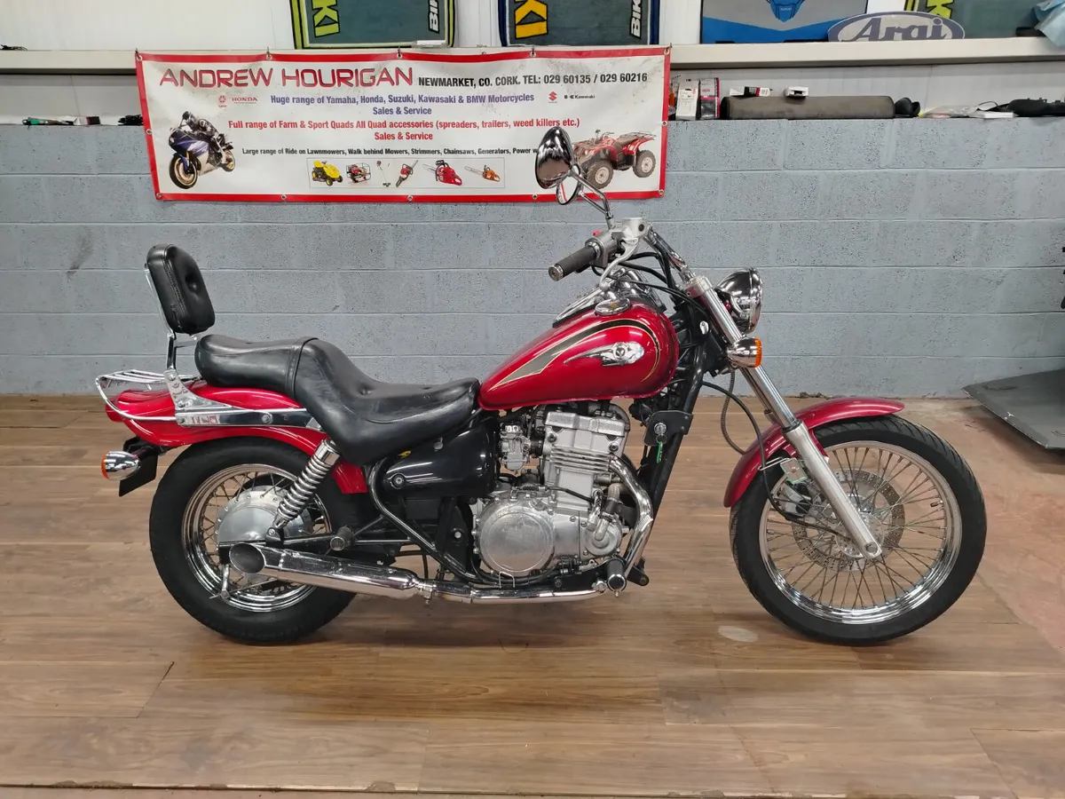 Kawasaki EN500 Vulcan - Image 1